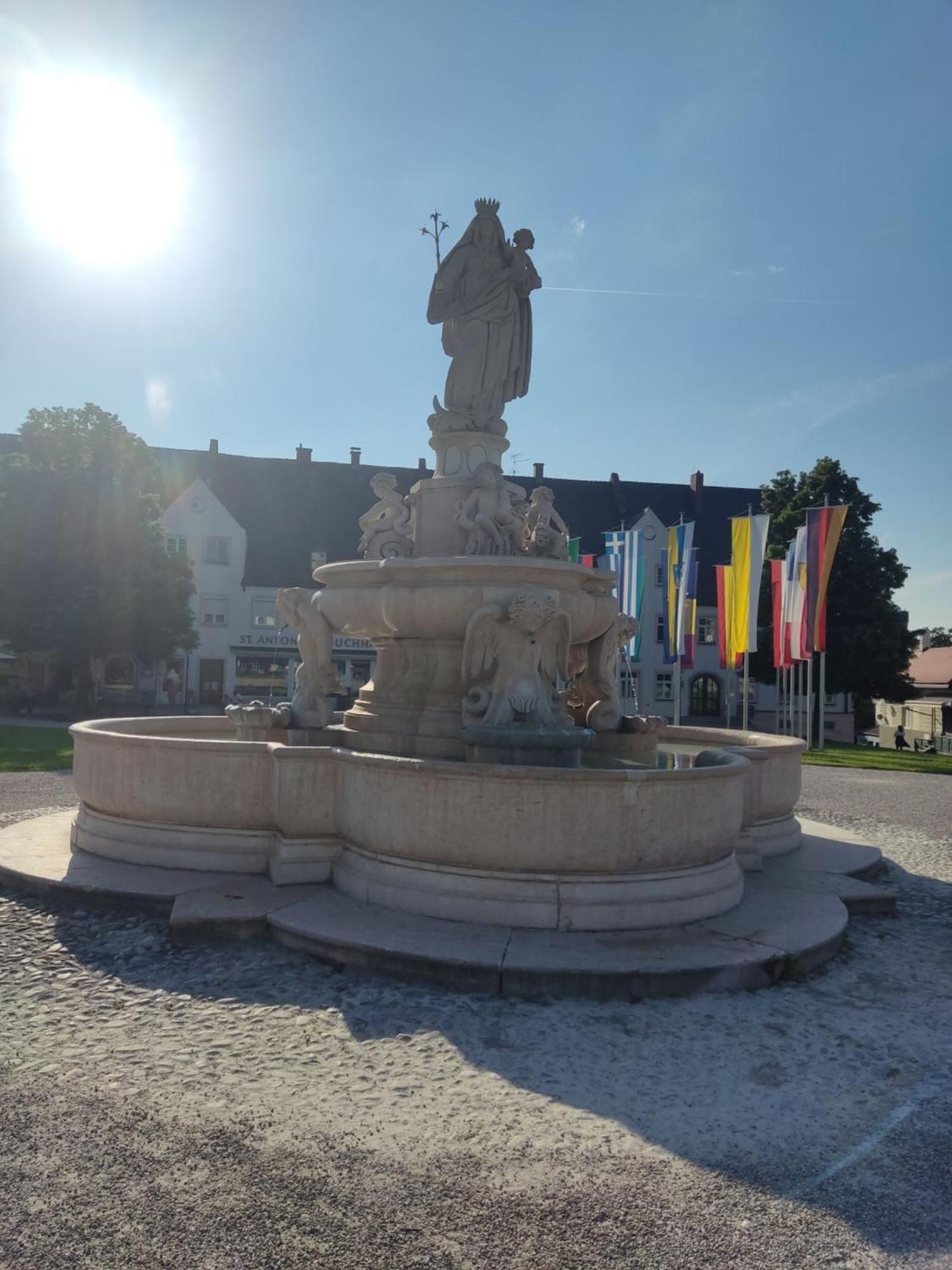 Ferienwohnung Enzian - Naehe Kapellplatz - Oeffentlicher Parkplatz - Aufzug التوتينغ المظهر الخارجي الصورة